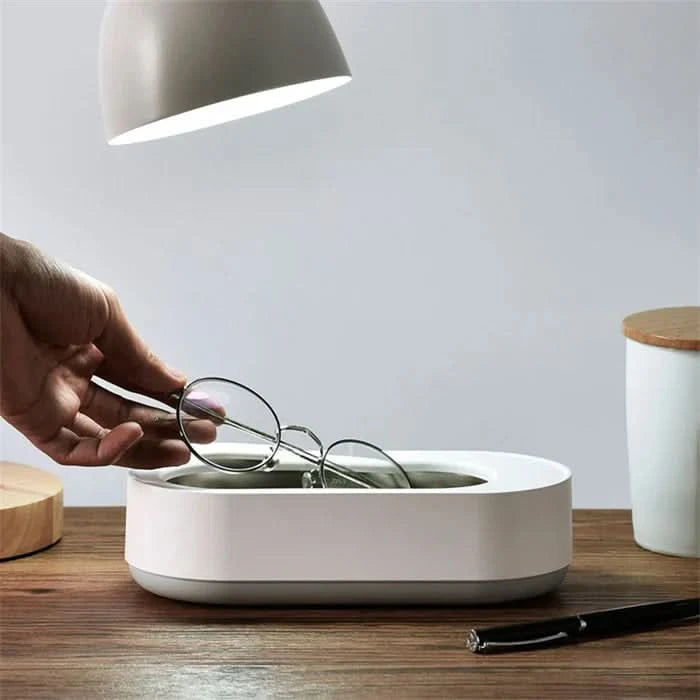 UltraClean™ Glasses & Jewelry Cleaner – Effektiv ultraljudsrengöring för glasögon och smycken.